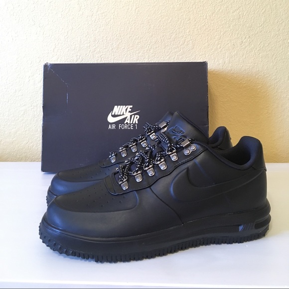 nike lunar force 1 duckboot low on feet